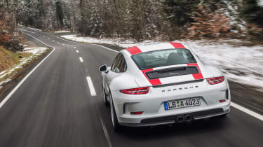Porsche 911 R ride review - rear tracking