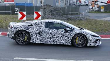 New Lamborghini Temerario Spyder testing on public roads - side tracking