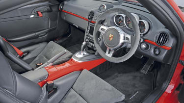 Porsche Cayman R interior