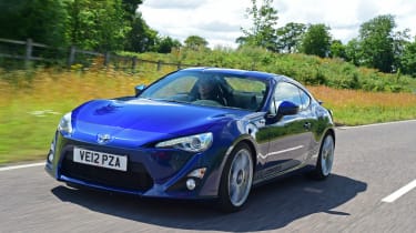 Toyota GT86 driving