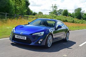 Toyota GT86 driving