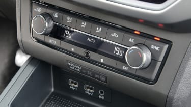 New SEAT Ibiza - centre console