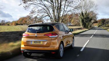 Renault Scenic and Grand Scenic Hybrid Assist - 16