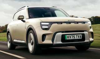 Smart 5 Premium - front 3/4