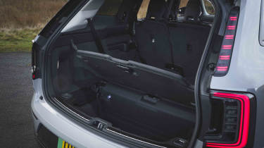 Volvo EX90 - boot under floor storage