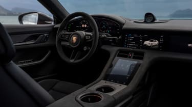 Porsche Taycan GTS Sport Turismo - cabin