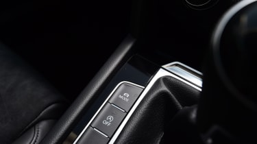 Volkswagen Passat - buttons