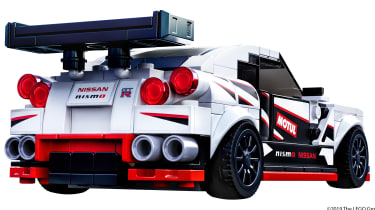 Lego Nissan GT-R NISMO - rear studio