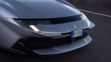 Ferrari 849 Testarossa Spider - front detail