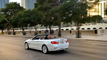 BMW 435i Cabriolet rear tracking