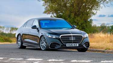 Mercedes S-Class - front cornering