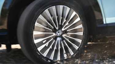 Honda e:Ny1 - wheel