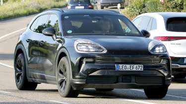 Porsche Cayenne Electric - front 3/4