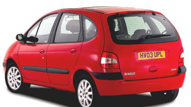Rear view of Renault Scenic