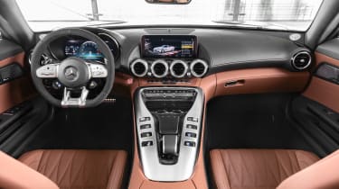 Mercedes-AMG GT C - dash