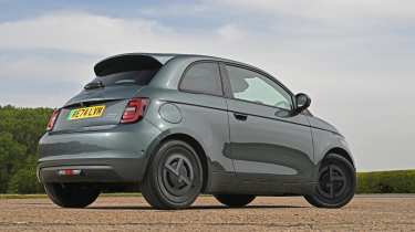 Fiat 500e Giorgio Armani Collector&#039;s Edition - rear static 
