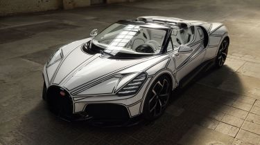Bugatti Mistral Blanc Eternel - front