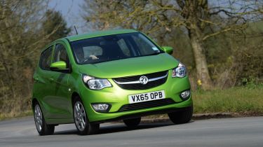 Vauxhall Viva ecoFLEX 2016 - front cornering