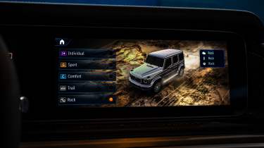Mercedes G 580 with EQ Technology - screen
