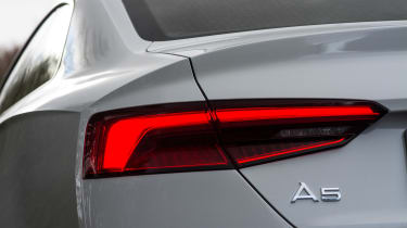 Audi A5 Coupe 2.0 TDI - rear light detail