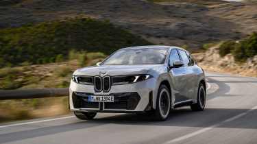 BMW iX3 50 xDrive - front tracking