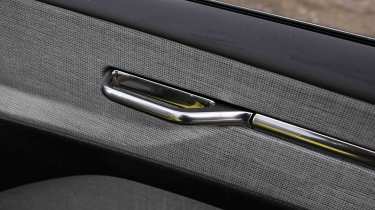 Volvo EX30 - door handle