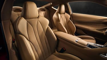 Lexus LC500 - front seats
