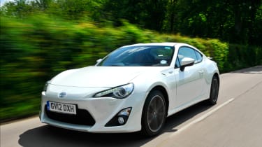 Toyota GT 86 front tracking