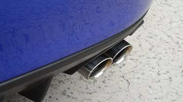 Subaru WRX STi 2014 - tailpipes