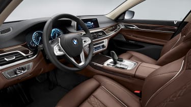 BMW 740e iPerformance - interior