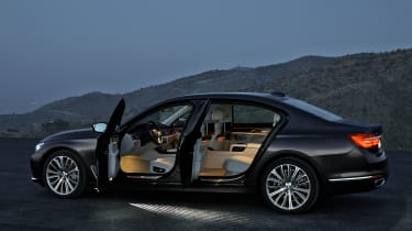 New 2015 BMW 7-Series cabin lights