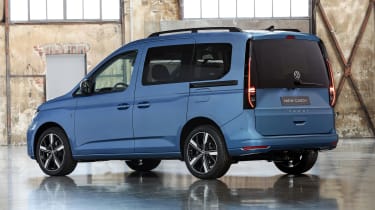 2020 Volkswagen Caddy - rear blue