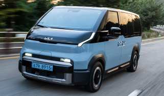 Kia PV5 - front