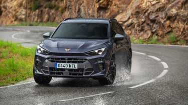 Cupra Terramar - front cornering (wet)