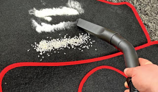 Workshop vacuum cleaner product test