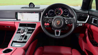 Used Porsche Panamera Mk2 - dash