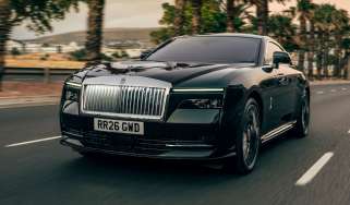 Rolls-Royce Spectre Series II - front action