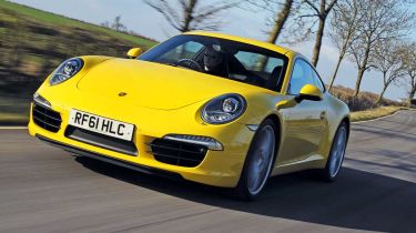 Porsche 911 Carrera S front tracking