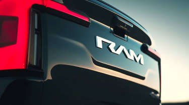 Ram 1500 REV pick-up - rear badge