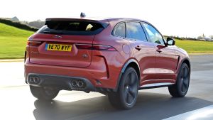 Jaguar F-Pace SVR - rear tracking