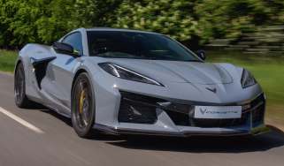 Chevrolet Corvette E-Ray - front