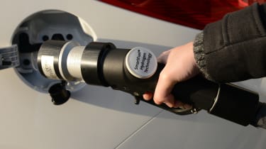 Could you live with a hydrogen fuel cell car - filling station 2