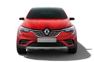 Renault Arkana - full front static