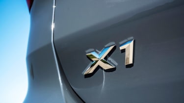 BMW X1 - X1 badge
