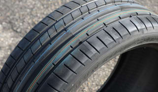 Dunlop SP Sport Maxx RT2