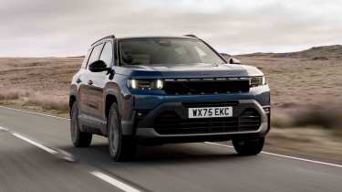 Jeep Compass - front tracking