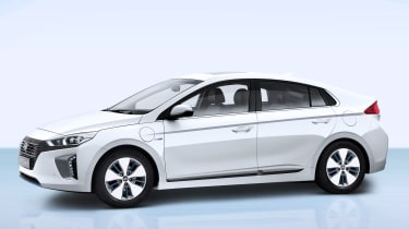 Hyundai Ioniq plug-in PHEV - side