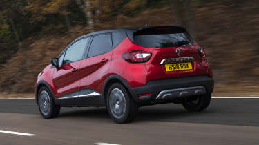 Used Car Hunter - Renault Captur, rear tracking 