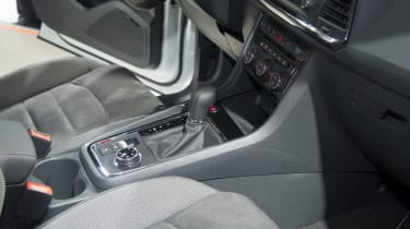 SEAT Ateca SUV 2016 - reveal interior 2