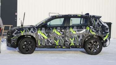 Jeep Avenger facelift - side profile